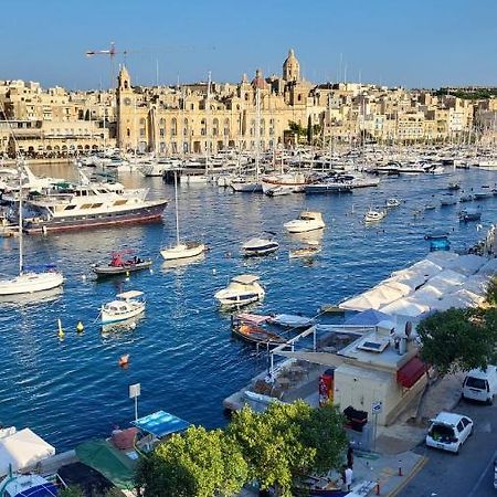 Villa Entire Senglea Seaview Town House Extérieur photo