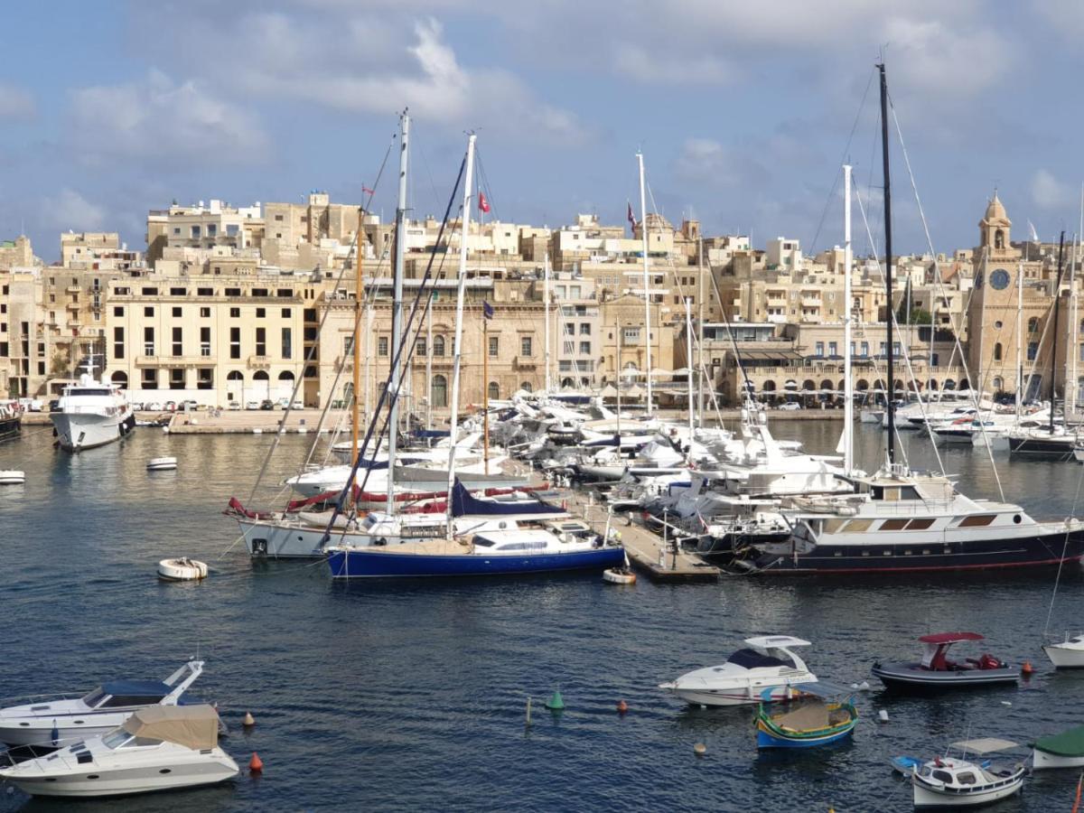 Villa Entire Senglea Seaview Town House Extérieur photo